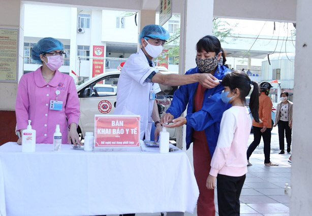 Ngành y tế Quảng Ninh huy động hơn 5.800 người tham gia phòng, chống dịch Covid-19