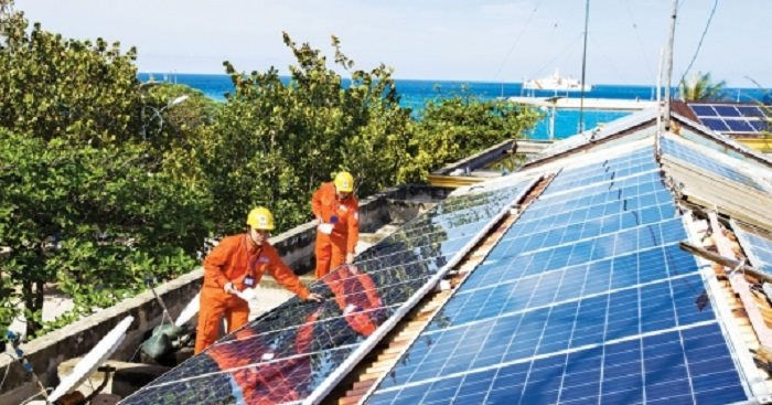 Ban hành cơ chế hỗ trợ phát triển các dự án điện mặt trời tại Việt Nam