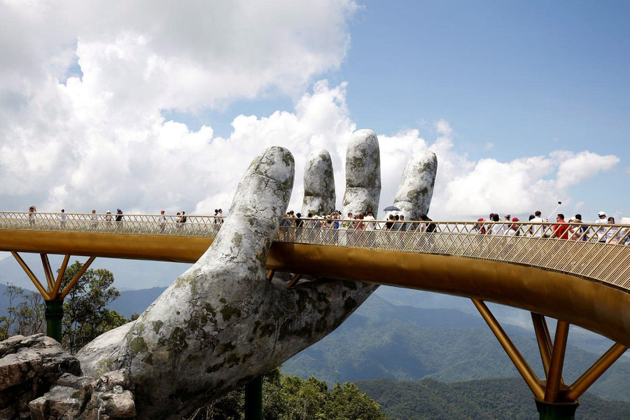 Báo Mỹ ca ngợi Cầu Vàng (Việt Nam) là 1 trong 28 cây cầu tuyệt đẹp trên thế giới