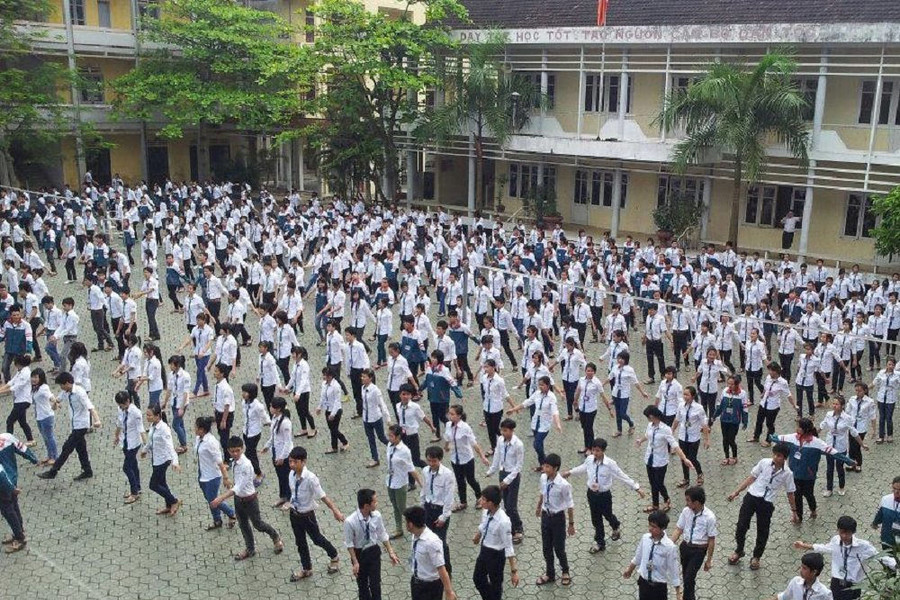 Nghệ An: Dự kiến cho học sinh THPT trở lại trường ngày 27/4