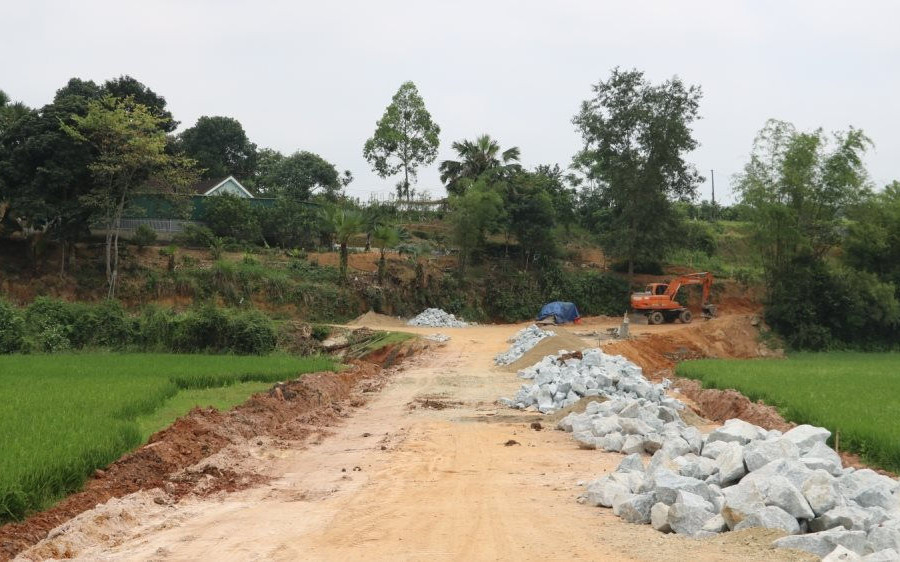Huyện Vũ Quang (Hà Tĩnh): Nghịch lý dẫn nguồn ngân sách đi “lạc đường”…!
