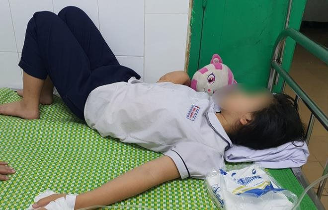 Hải Phòng: Hàng chục học sinh bị ngộ độc do uống nước giải khát cô giáo mang tới