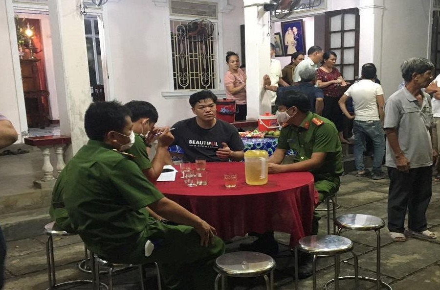 Nam công nhân tử vong bị nhét trong cốp xe ô tô chở từ Đà Nẵng ra Huế