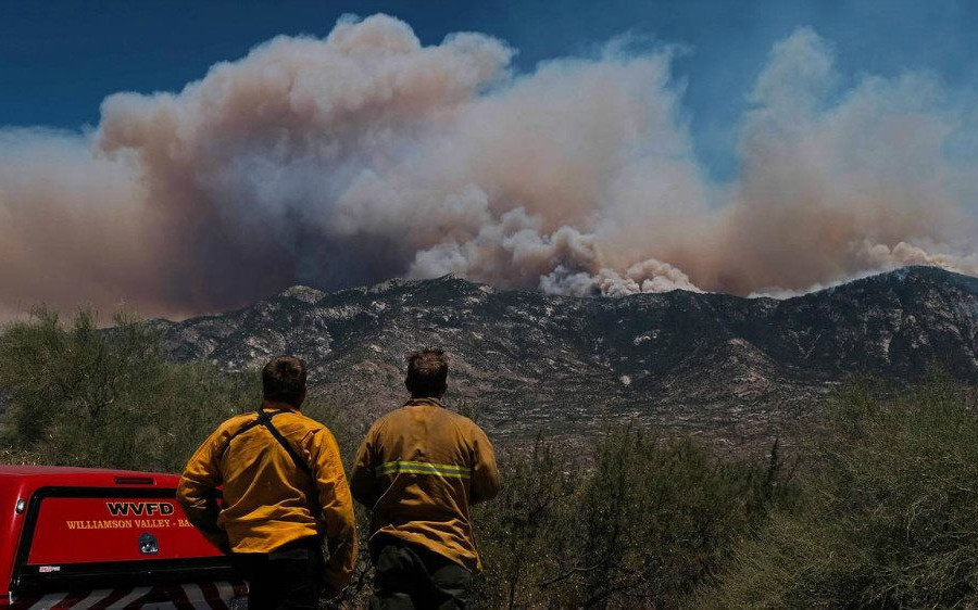 Mỹ: Cháy rừng nghiêm trọng ở Arizona, hơn 2.000 người sơ tán