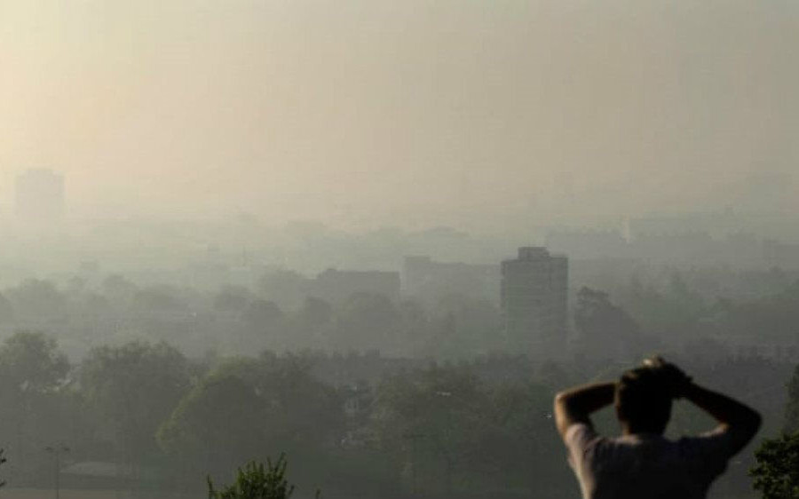 Sóng nhiệt tháng 6 mang khói bụi đến nước Anh