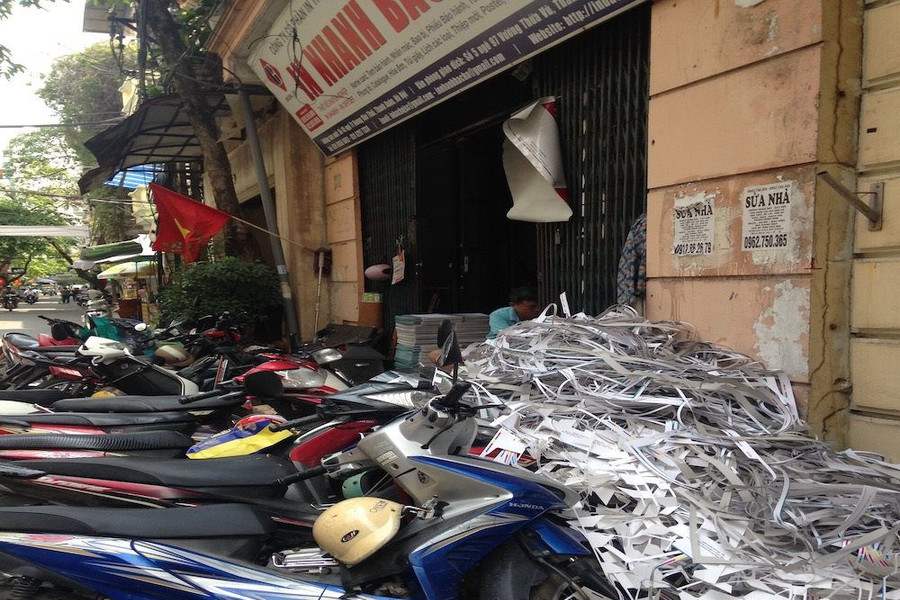 Thanh Xuân - Hà Nội: Dân bức bức xúc vì hai cơ sở  in và phế liệu gây ô nhiễm