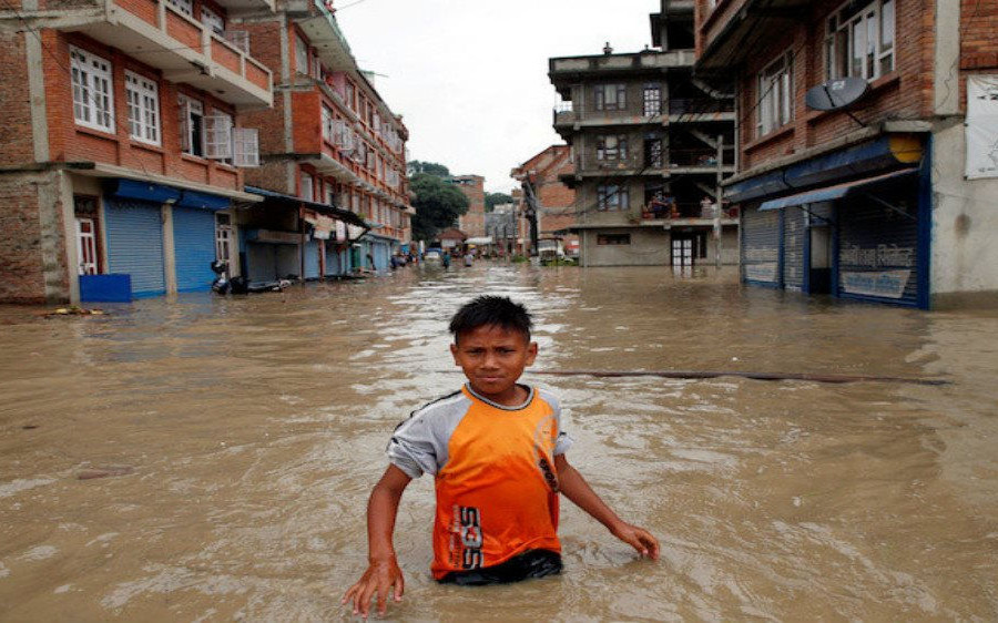 Lở đất, mưa lớn gây thiệt hại nặng ở Nam Á
