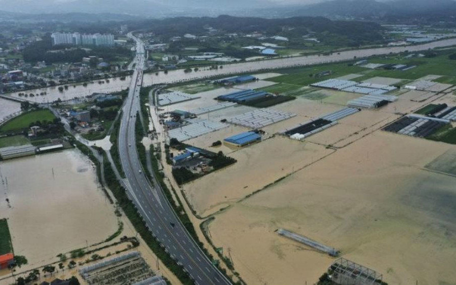 COVID-19 gây cản trở nỗ lực ứng phó với lũ lụt tại Hàn Quốc