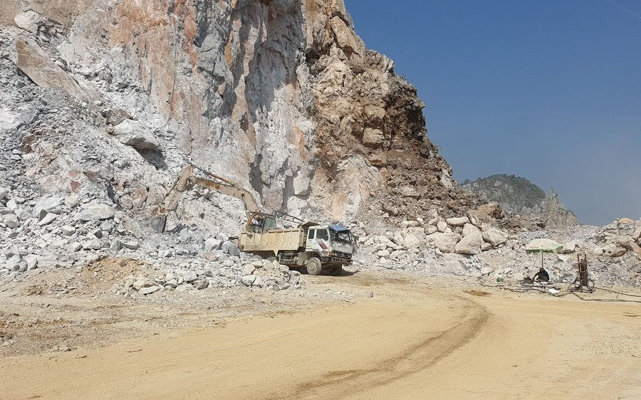 Thanh Hóa: Đóng cửa mỏ đất, đá để bảo vệ khoáng sản chưa khai thác