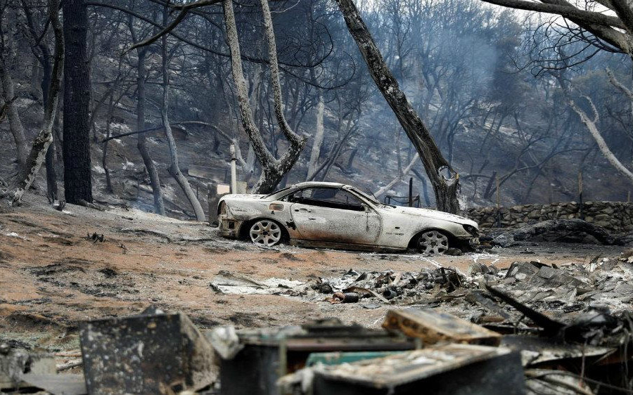 Mỹ: Cháy rừng ở Nam California, hàng trăm ngôi nhà phải sơ tán