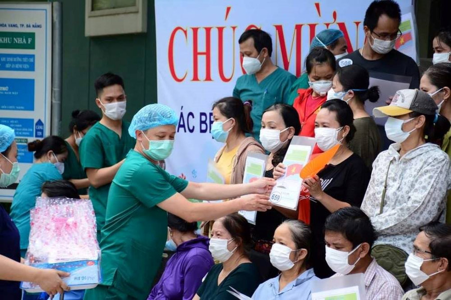 Lần đầu tiên Đà Nẵng có lượng lớn bệnh nhân COVID-19 xuất viện