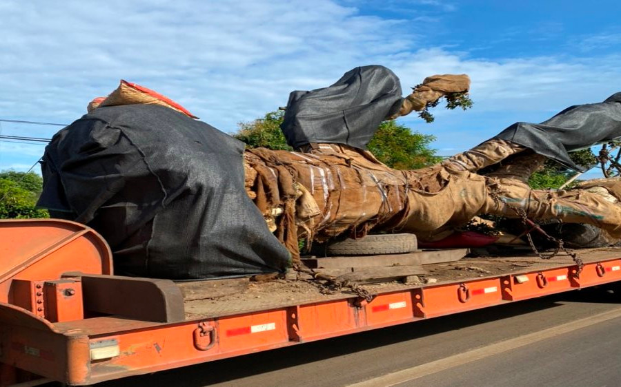 Đắk Nông: Bắt giữ xe đầu kéo chở “cây khủng” vượt quốc lộ 14