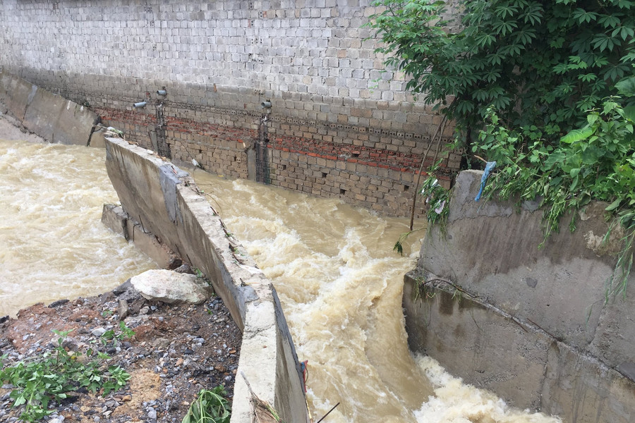 Suối tự nhiên ở xã Thanh Hưng (Điện Biên) bị lấn chiếm: Vì sao chưa xử lý? 