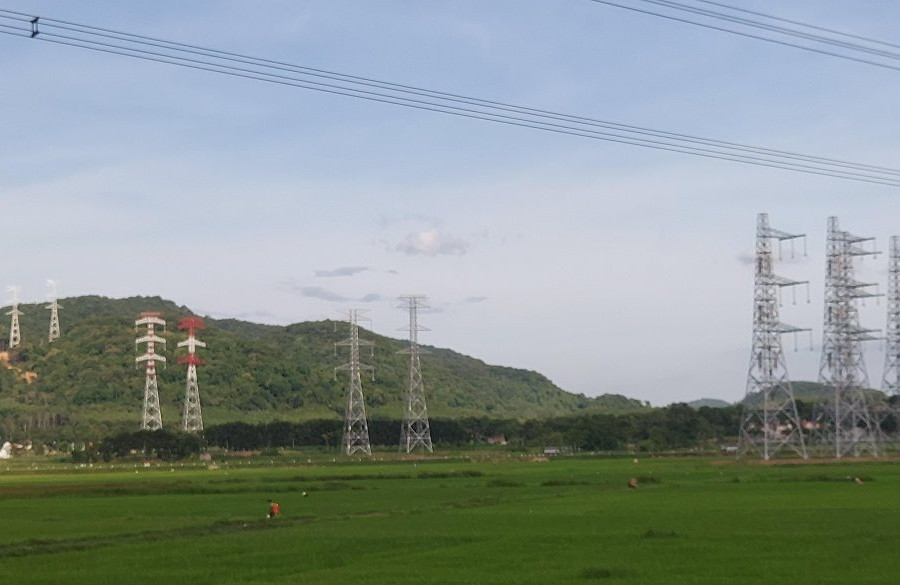 Đốc thúc giao mặt bằng cho dự án đường dây 500KV đấu nối Nhà máy nhiệt điện Nghi Sơn 2