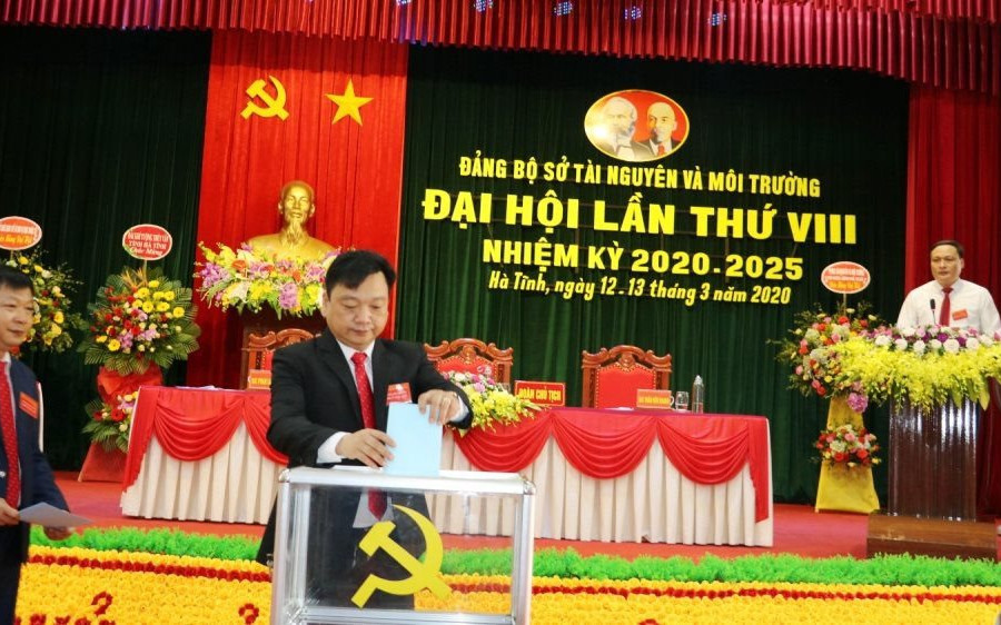 Hà Tĩnh điều chỉnh thời gian tổ chức Đại hội Đại biểu Đảng bộ tỉnh 