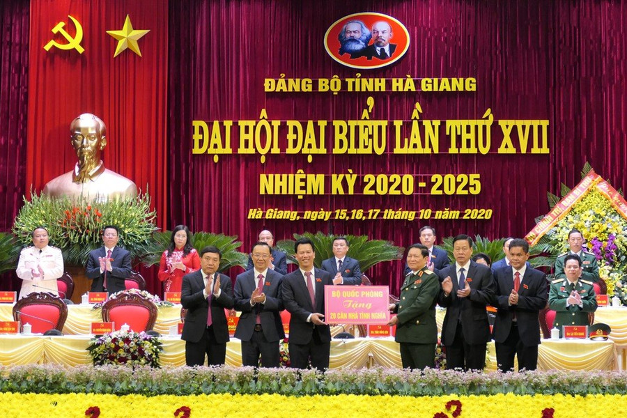 Khai mạc Đại hội đại biểu Đảng bộ tỉnh Hà Giang lần thứ XVII