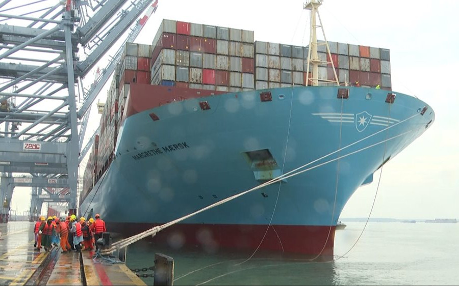 Bà Rịa – Vũng Tàu đón tàu container lớn nhất thế giới