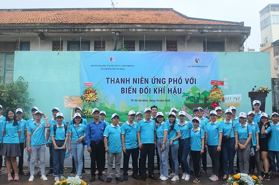 Thanh niên ứng phó với biến đổi khí hậu