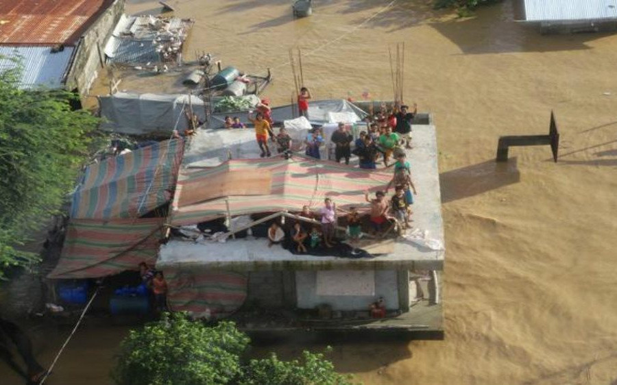 Bão Vamco đổ bộ Philippines: 67 người chết, gần 26.000 ngôi nhà bị phá hủy
