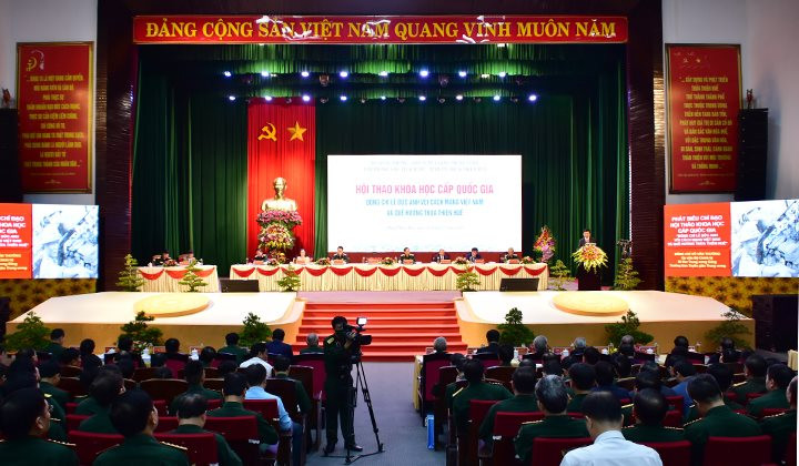 Hội thảo khoa học “Đồng chí Lê Đức Anh với Cách mạng Việt Nam và quê hương Thừa Thiên Huế”
