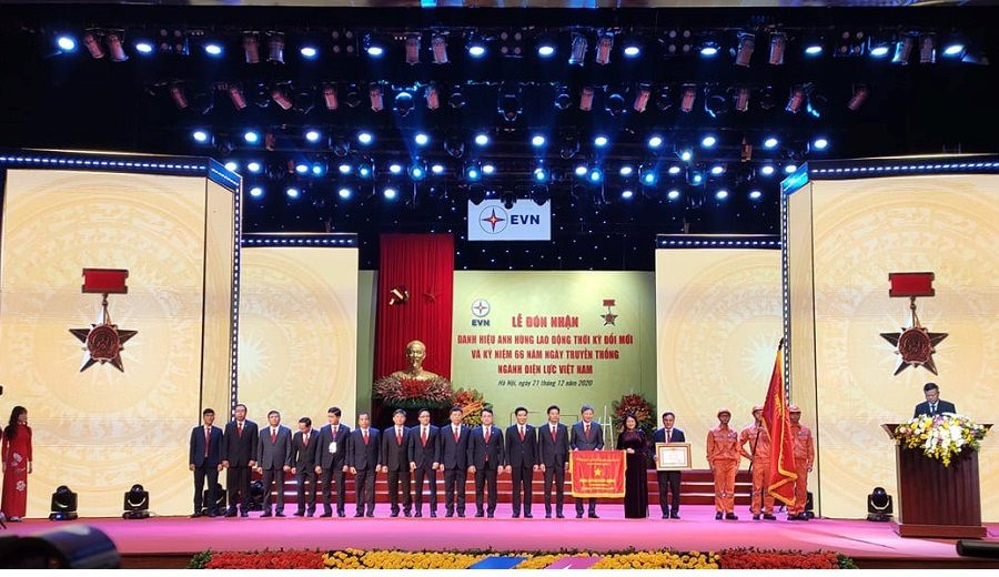  Tập đoàn Điện lực Việt Nam đón nhận danh hiệu “Anh hùng Lao động thời kỳ đổi mới"