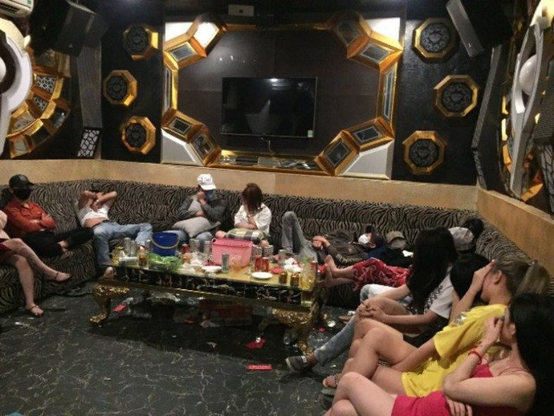 Quảng Nam: Phát hiện 47 nam, nữ phê ma túy trong quán karaoke Diamond