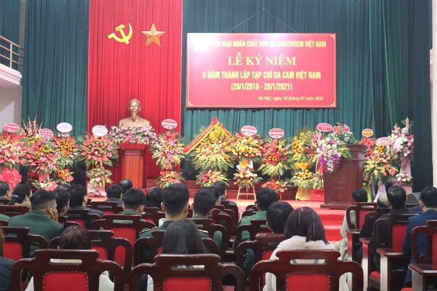 Kỷ niệm 5 năm thành lập Tạp chí Da cam Việt Nam