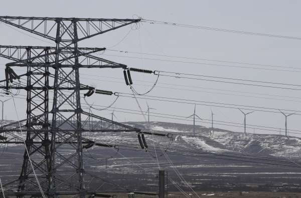 Trung Quốc tăng gấp đôi công suất năng lượng tái tạo mới