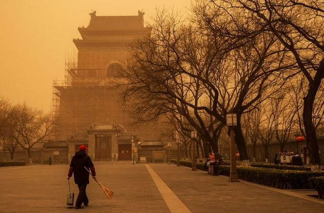 Bão cát lớn đổ bộ thủ đô Bắc Kinh của Trung Quốc