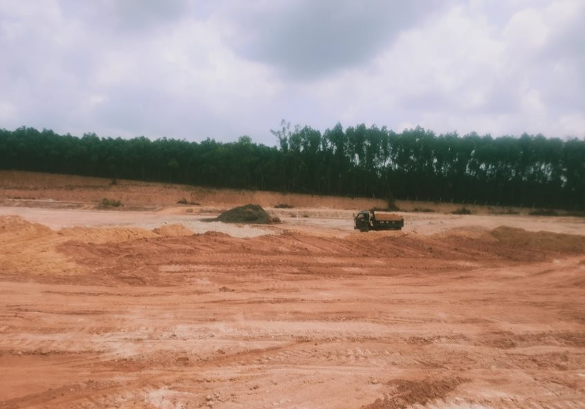 Quảng Nam: DNTN Minh Thy vẫn khai thác, vận chuyển đất san lấp bất chấp giấy phép hết hiệu lực