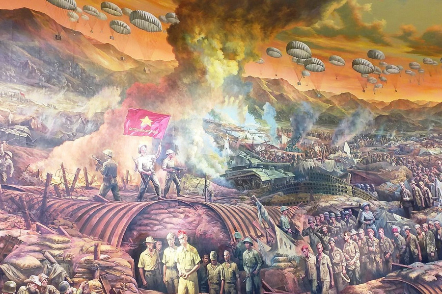 Hoàn thành bức tranh Paranoma lớn nhất thế giới tái hiện Chiến dịch Điện Biên Phủ, năm 1954