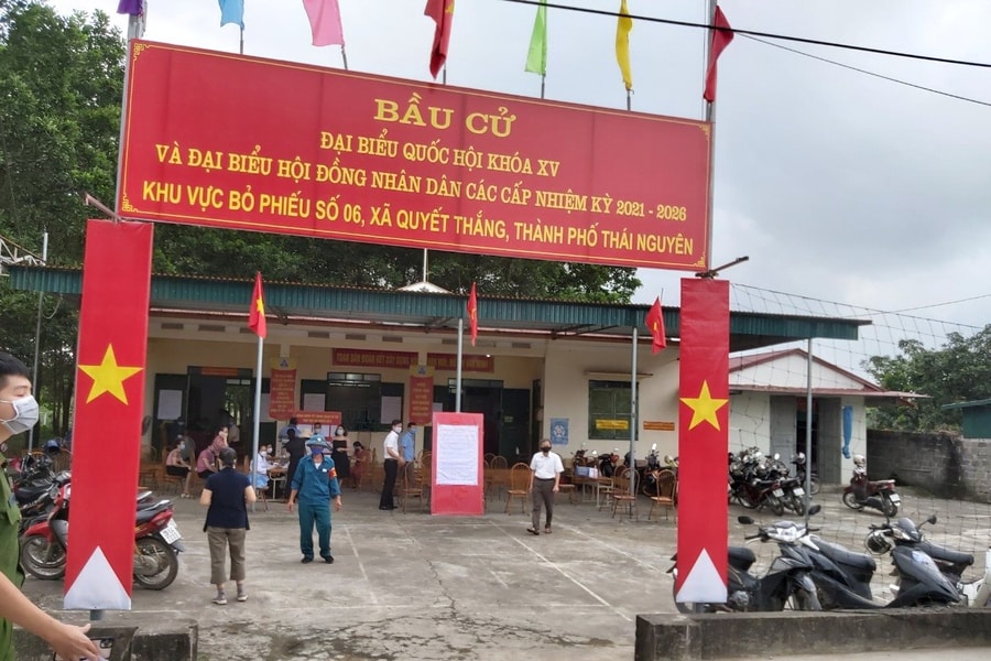 Thái Nguyên: Cử tri hân hoan, vui mừng ngày bầu cử	