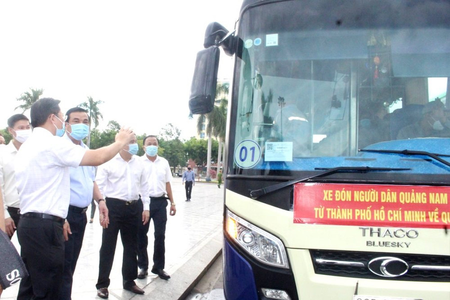 Quảng Nam đưa xe đón đồng hương và chở 100 tấn nông sản hỗ trợ TP Hồ Chí Minh 