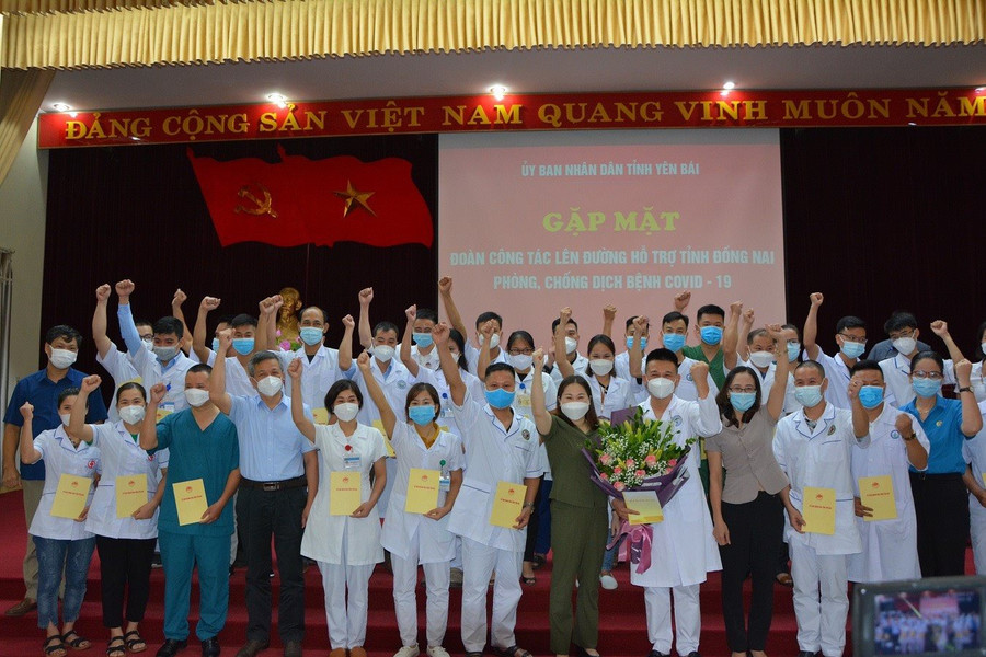 Yên Bái: Cử 30 y, bác sỹ hỗ trợ Đồng Nai chống dịch