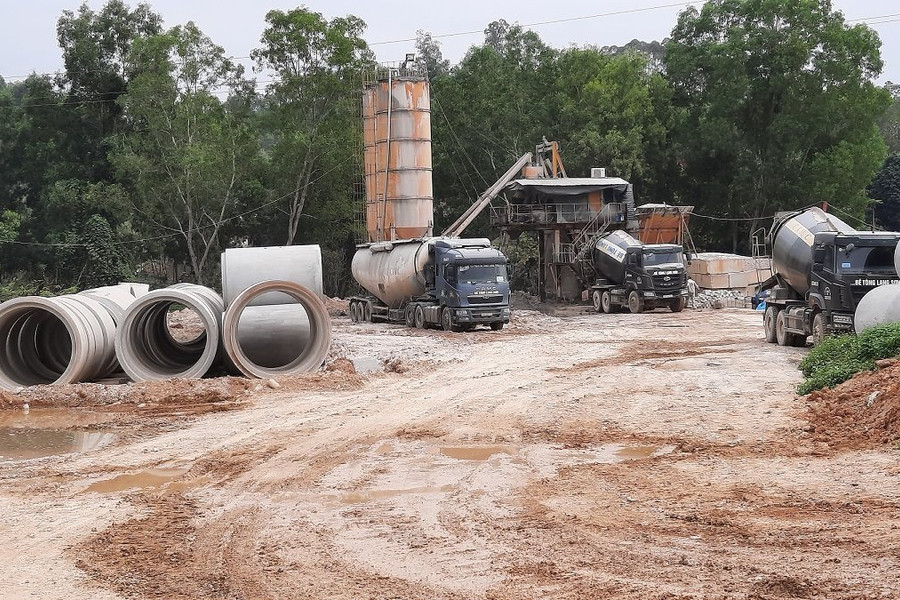 Công ty CP Bê tông Lạng Sơn ngang nhiên xây dựng Nhà máy sản xuất bê tông khi chưa được cấp phép