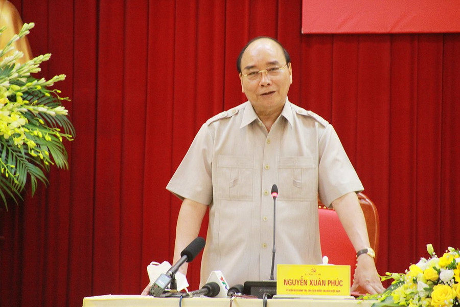 Chủ tịch nước Nguyễn Xuân Phúc làm việc với lãnh đạo tỉnh Yên Bái