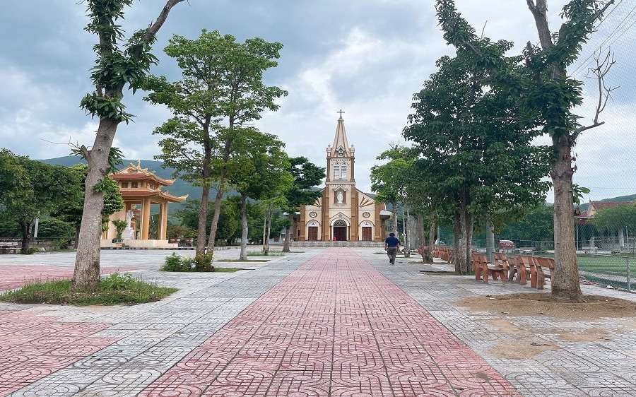 Quảng Bình: Giáo xứ Thủy Vực đồng lòng góp sức xây dựng quê hương