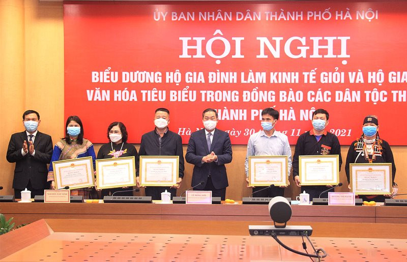 Hà Nội: Nhiều quyết sách, chính sách thiết thực chăm lo cho đồng bào DTTS