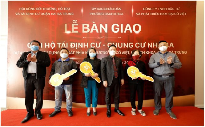 Tòa nhà Tái định cư 4A Tạ Quang Bửu bàn giao những căn hộ đầu tiên