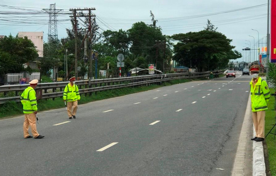 Đà Nẵng: Mạnh tay xử lý vấn nạn đua xe trên đèo Hải Vân