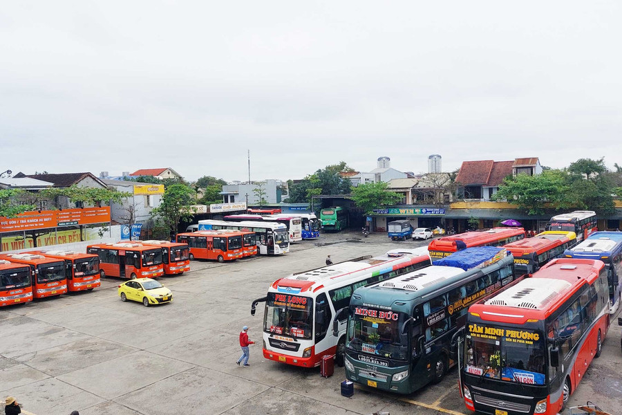 Thừa Thiên – Huế: Hoạt động vận tải nhộn nhịp trở lại sau Tết