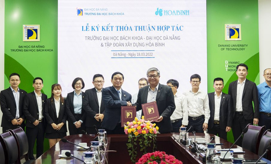Tập đoàn Xây dựng Hòa Bình hợp tác đào tạo với Đại học Huế và Đại học Đà Nẵng