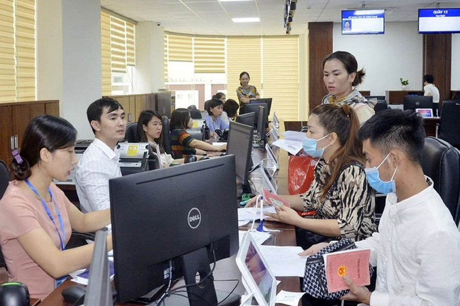 Liên thông điện tử giữa cơ quan đăng ký đất đai và cơ quan thuế: Người dân Nghệ An, Hà Tĩnh hưởng lợi