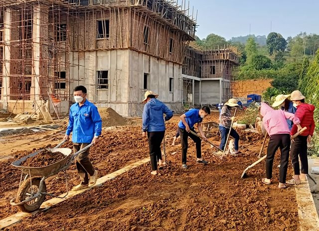 Điện Biên mở chiến dịch Thanh niên tình nguyện vì một môi trường xanh 