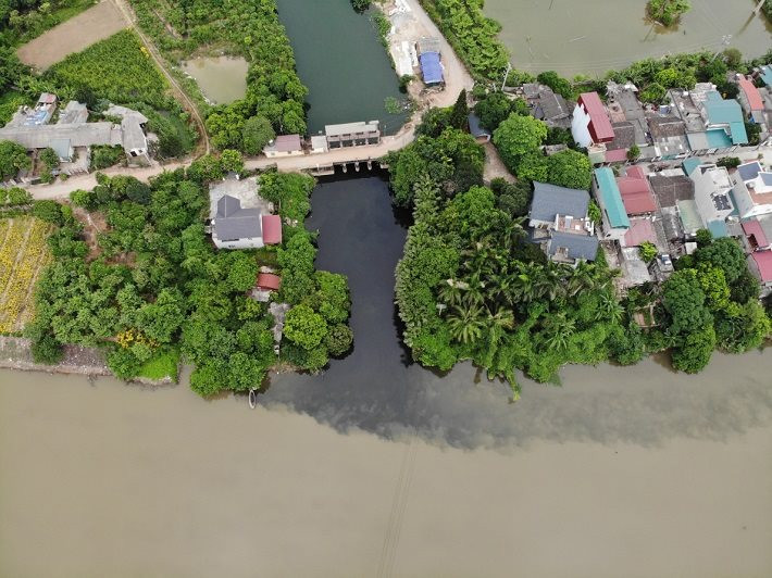 Hải Dương: Xả thải ô nhiễm ra hệ thống kênh Bắc Hưng Hải, 4 doanh nghiệp bị phạt 740 triệu