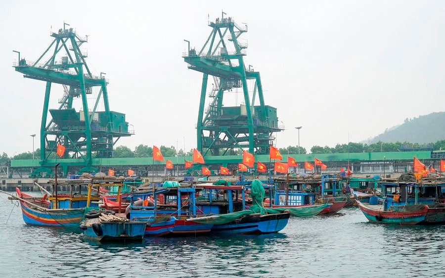 Thanh Hóa: Từ chối nhận chìm 6,9 triệu m3 bùn xuống biển Nghi Sơn