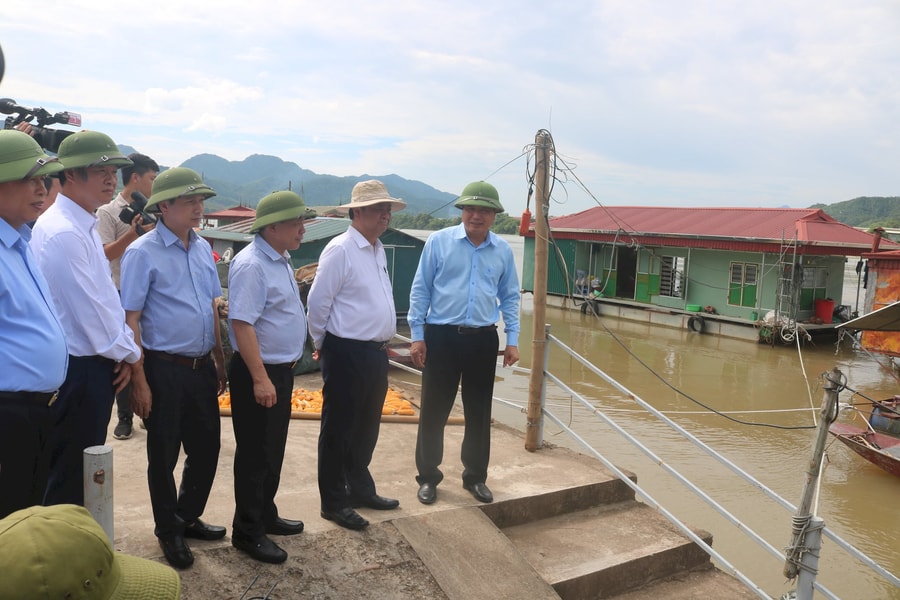 Đảm bảo an toàn cho người dân hai bên bờ sông khi thủy điện xả lũ