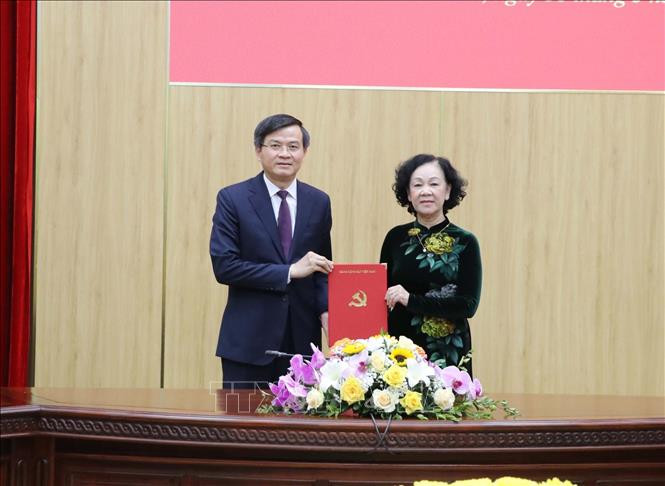 Tổng Biên tập Tạp chí Cộng sản Đoàn Minh Huấn giữ chức Bí thư Tỉnh ủy Ninh Bình