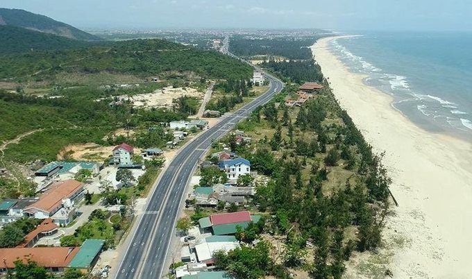 Quảng Bình: Tiến độ triển khai Dự án đường ven biển và cầu Nhật Lệ 3 còn chậm