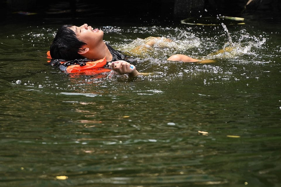 Thái Lan ban hành cảnh báo nắng nóng gay gắt cho hàng chục tỉnh
